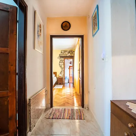 Lucija Apartment Zminj